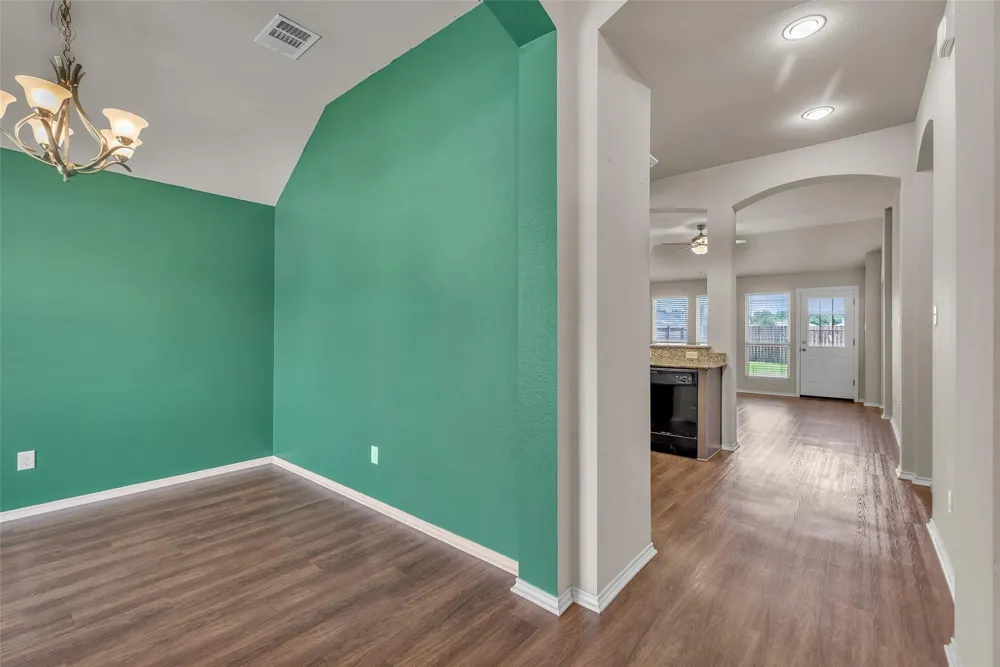 5245 Sagewood Drive College Station, TX 77845