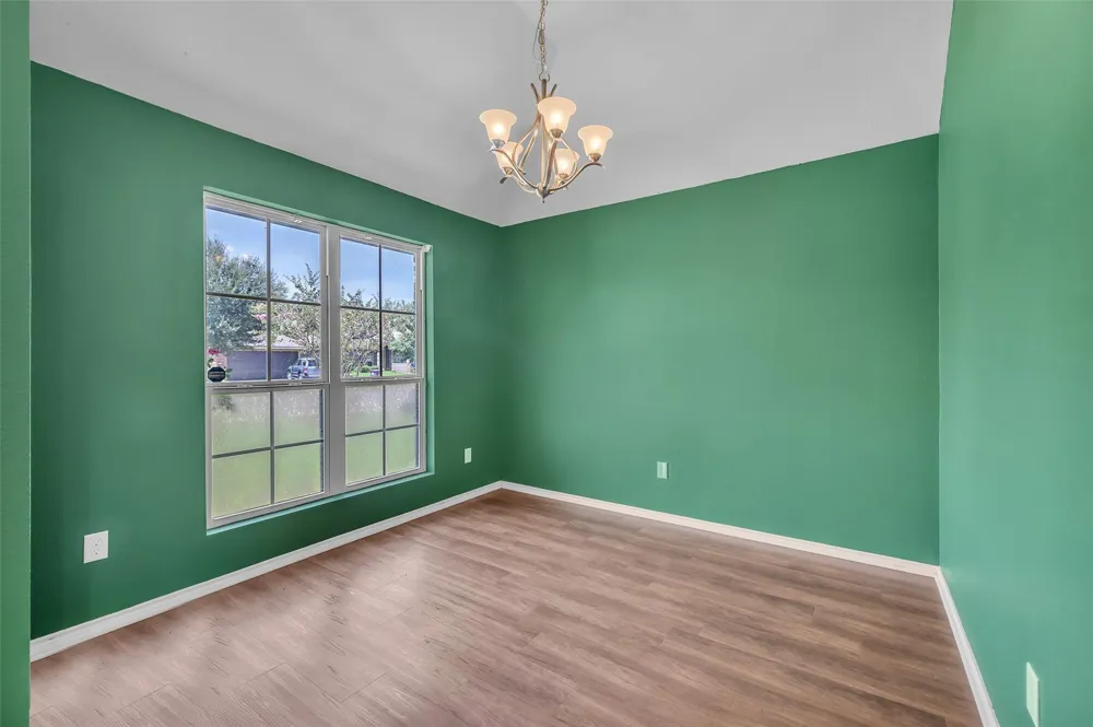 5245 Sagewood Drive College Station, TX 77845