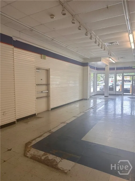2125 E Victory Drive Savannah, GA 31404