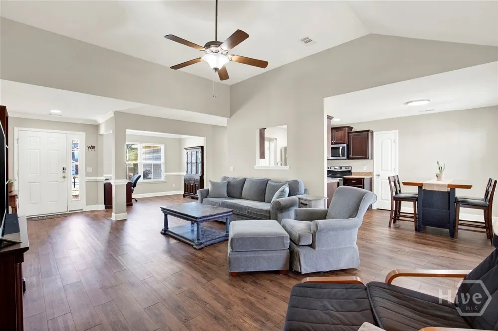 202 Beaubrook Boulevard Springfield, GA 31329