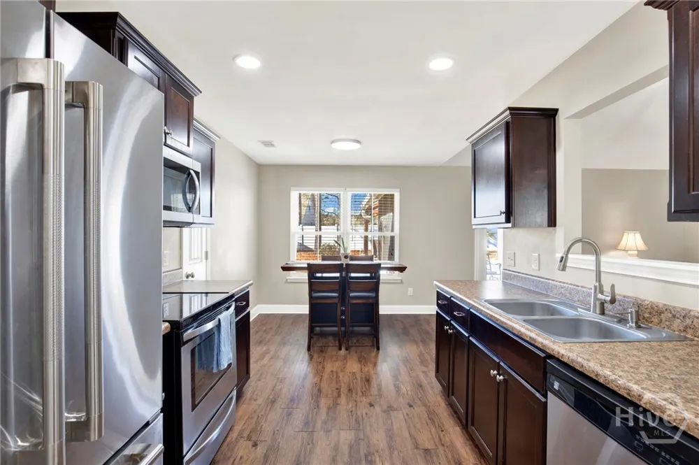 202 Beaubrook Boulevard Springfield, GA 31329