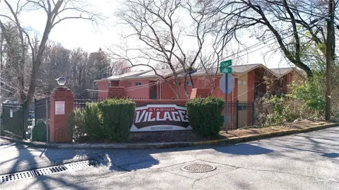 250 Little Street #B205