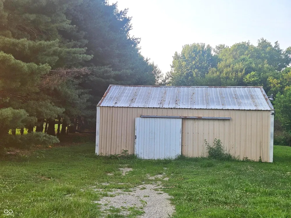 4106 W 600 S Shelbyville, IN 46176