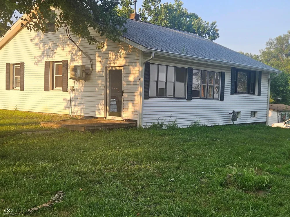 4106 W 600 S Shelbyville, IN 46176