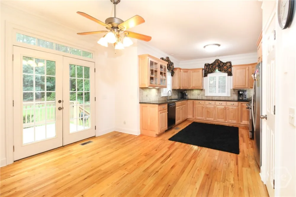 1051 Spring Creek Drive Bishop, GA 30621