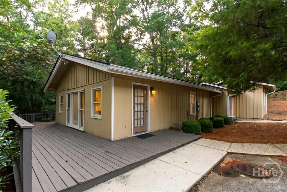 1051 Spring Creek Drive Bishop, GA 30621