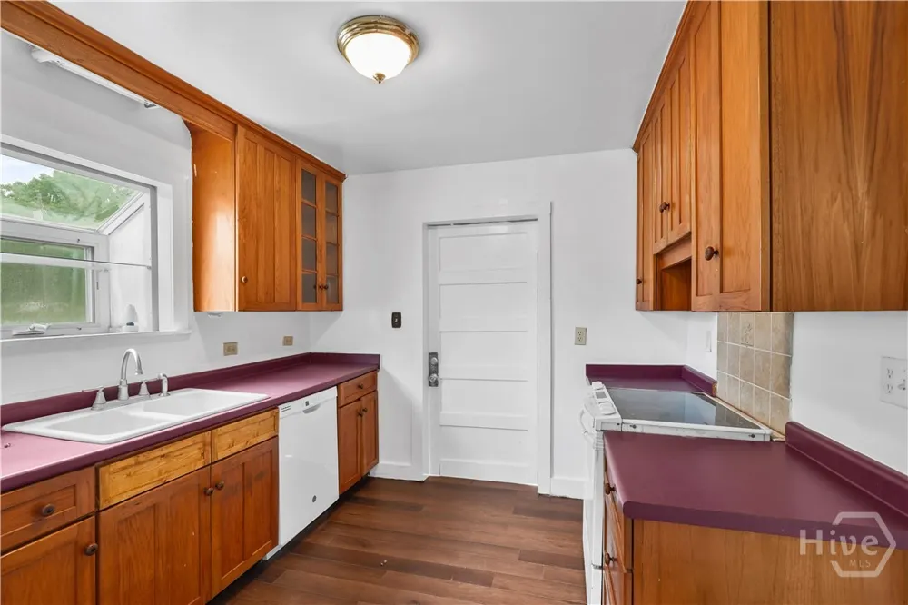 1106 NW Oak Townsend, GA 31331