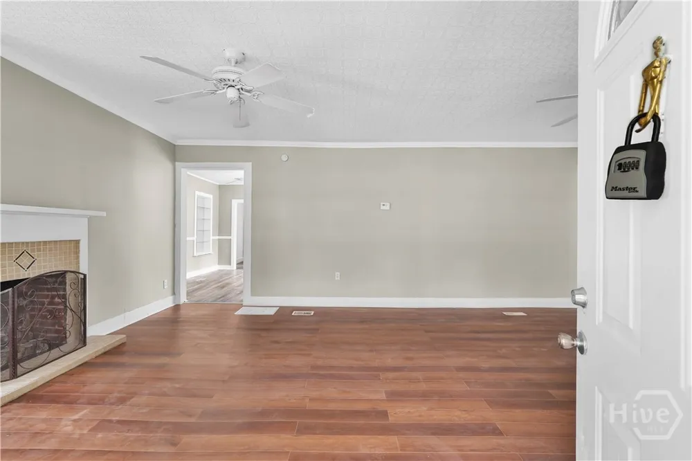 1106 NW Oak Townsend, GA 31331
