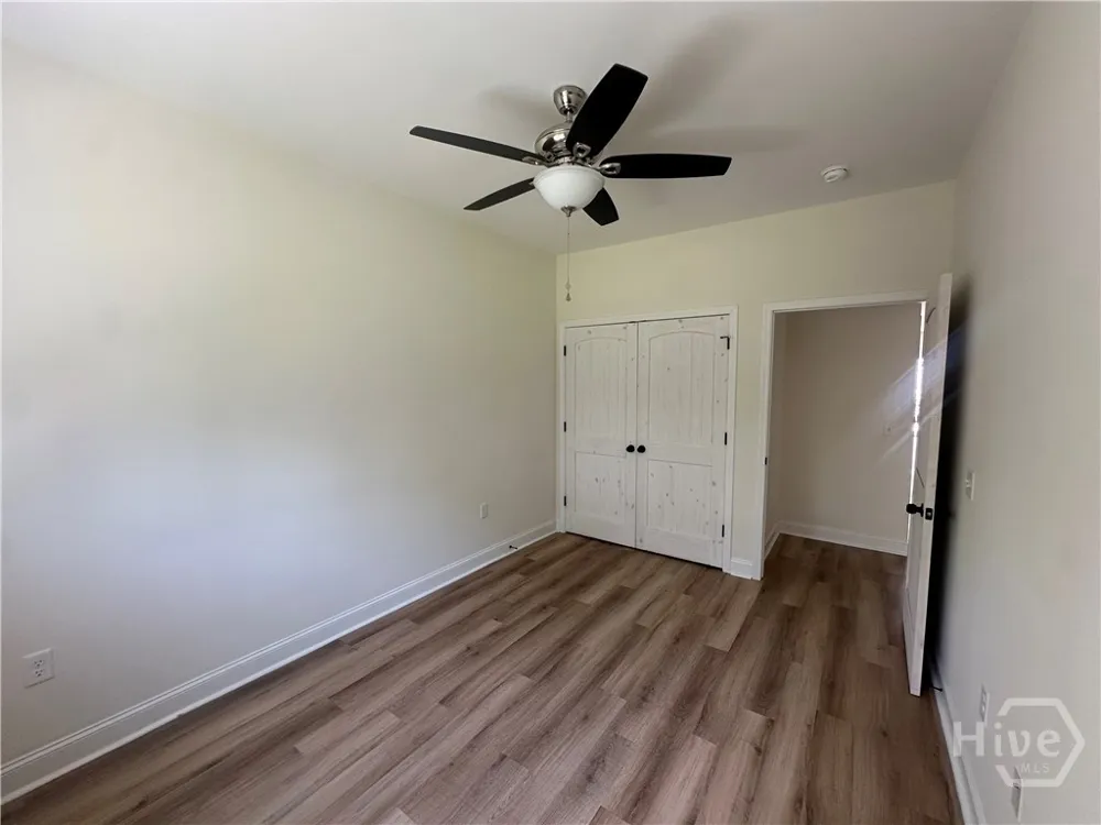 373 Carter #B Allenhurst, GA 31301