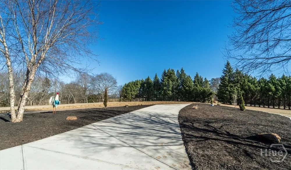 284 Snow Farm Road Hull, GA 30646