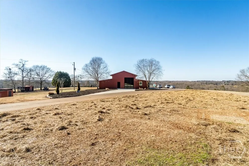 284 Snow Farm Road Hull, GA 30646