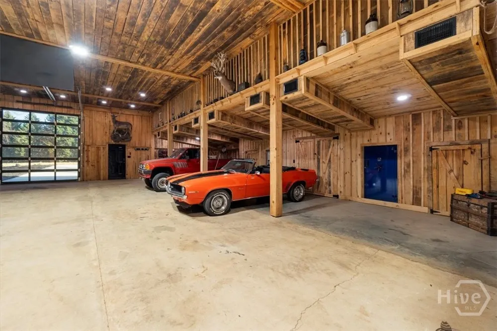 284 Snow Farm Road Hull, GA 30646