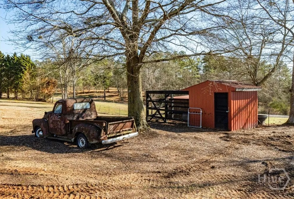 284 Snow Farm Road Hull, GA 30646