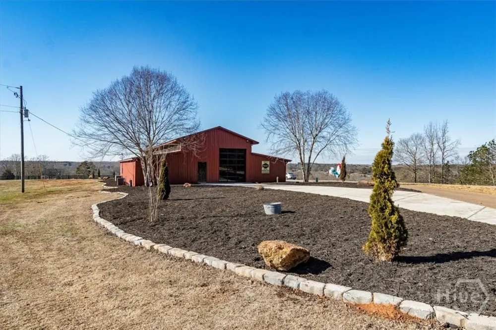 284 Snow Farm Road Hull, GA 30646