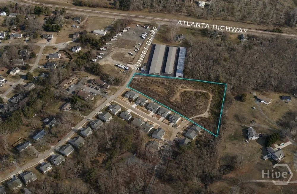 Sunset Drive Statham, GA 30666
