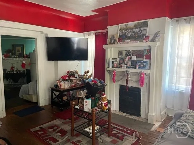 1703 Reynolds Street Savannah, GA 31401