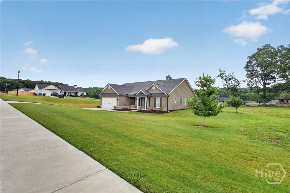 198 Advent Drive Winder, GA 30680
