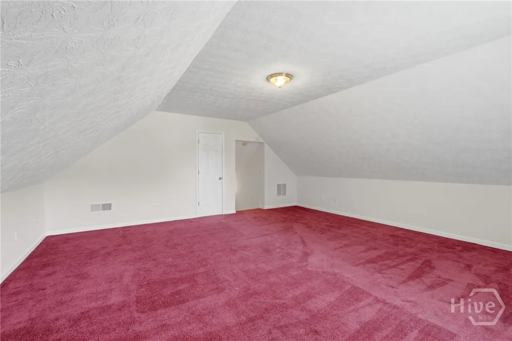 95 Old Hickory Lane Oxford, GA 30054