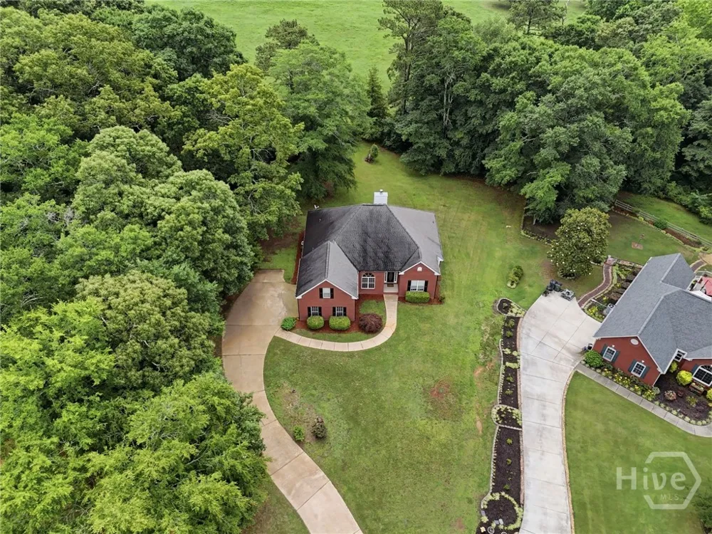 95 Old Hickory Lane Oxford, GA 30054