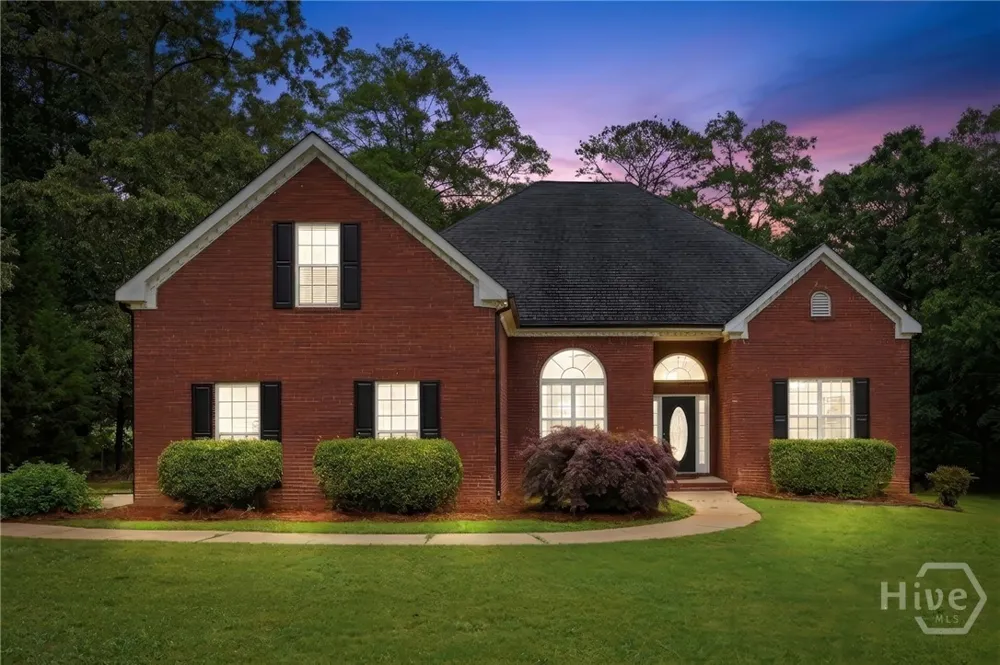 95 Old Hickory Lane Oxford, GA 30054
