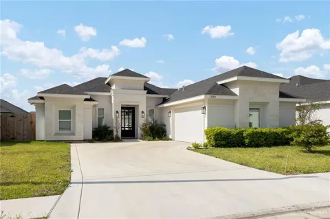 1109 Lorelai Drive