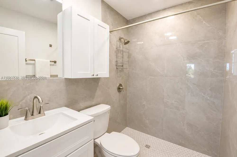 2611 SW 13th Ave #1-2 Fort Lauderdale, FL 33315