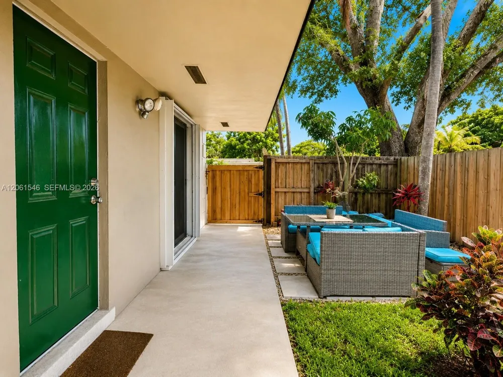 2611 SW 13th Ave #1-2 Fort Lauderdale, FL 33315