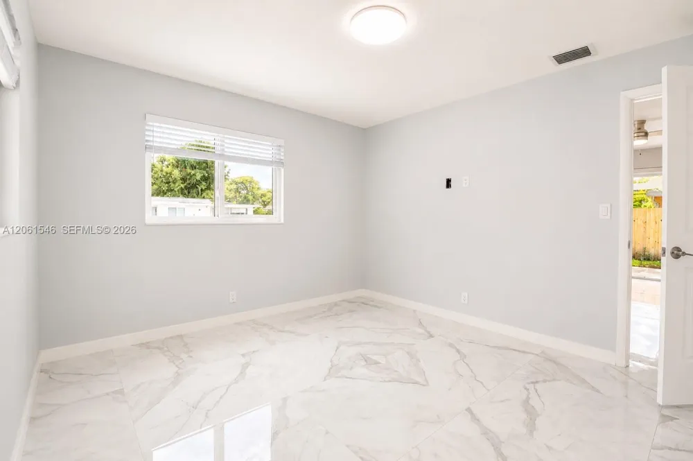 2611 SW 13th Ave #1-2 Fort Lauderdale, FL 33315