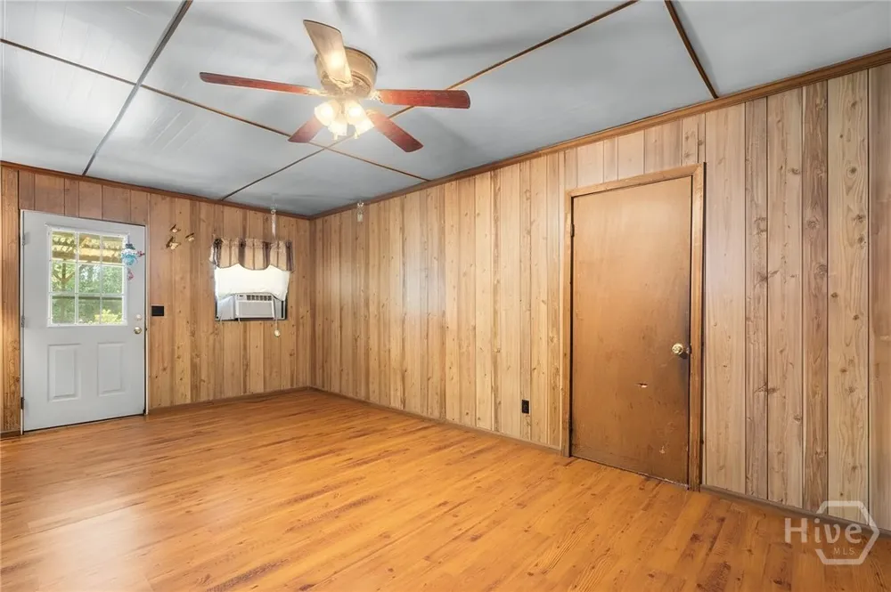 717 Noel C Conaway Road Guyton, GA 31312