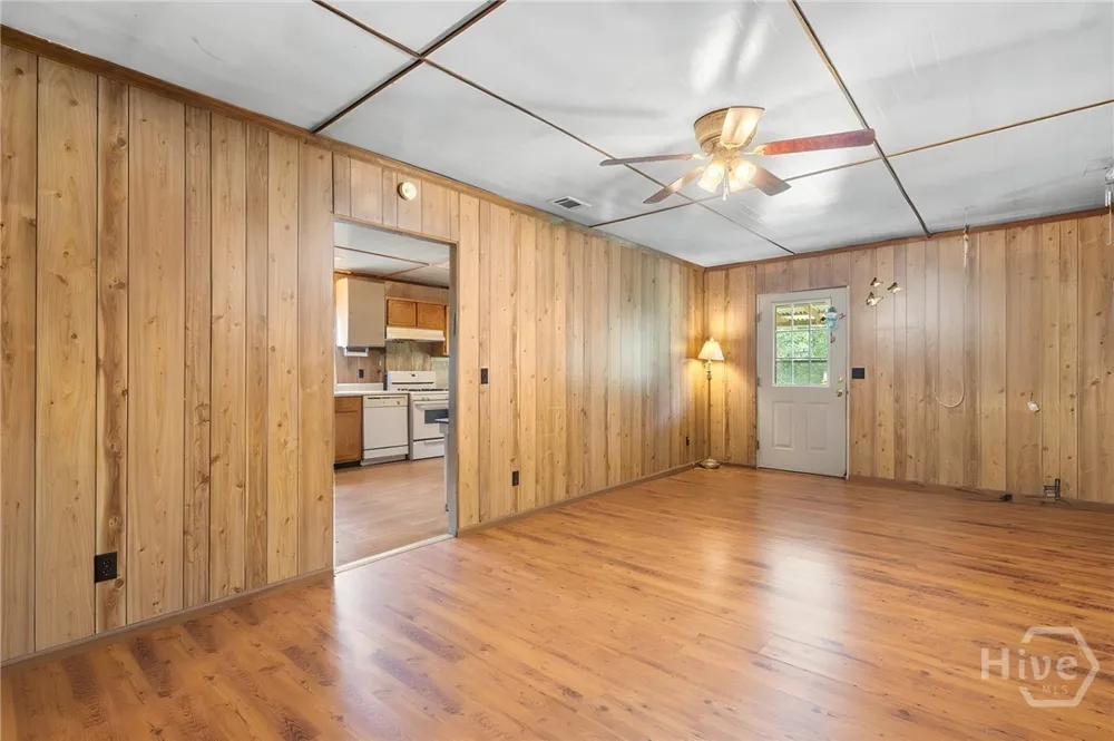 717 Noel C Conaway Road Guyton, GA 31312