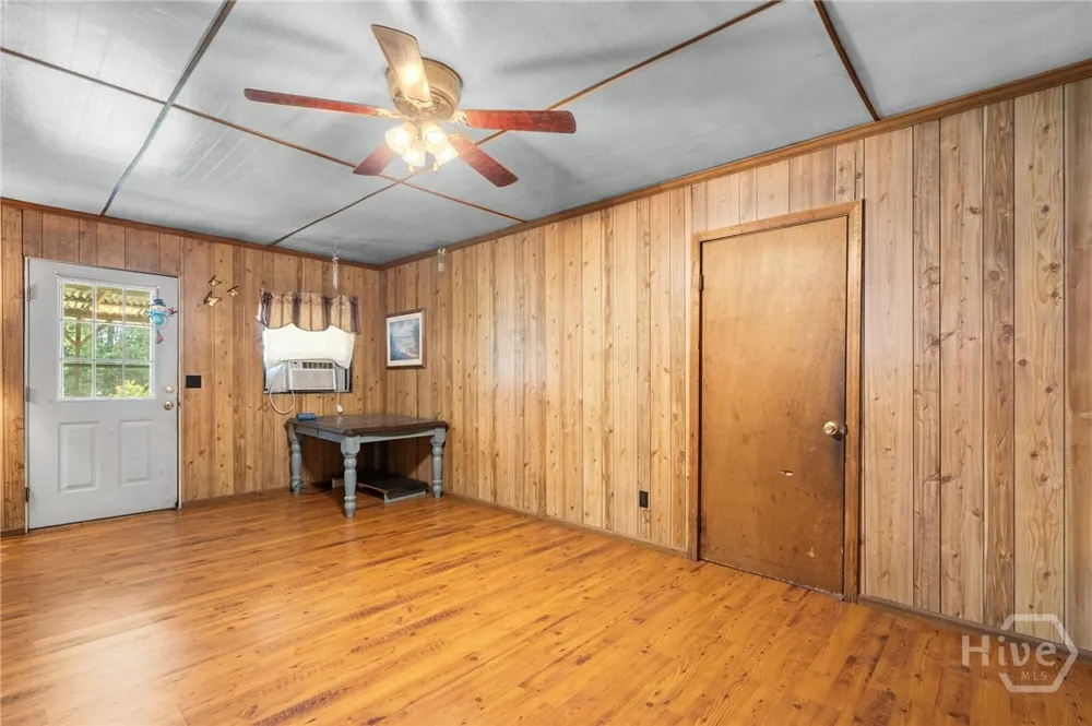 717 Noel C Conaway Road Guyton, GA 31312