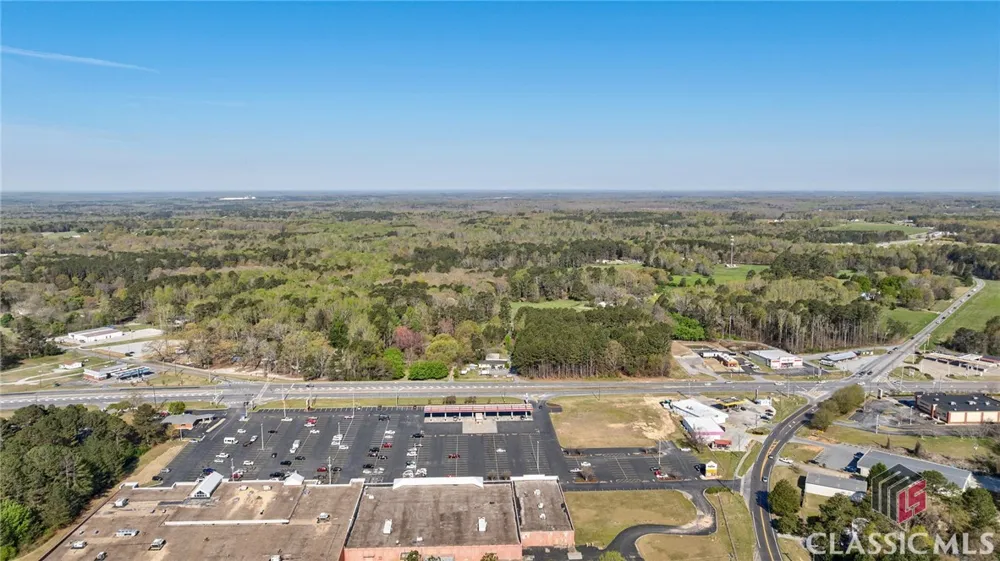 8986 Highway 29 S Hull, GA 30646