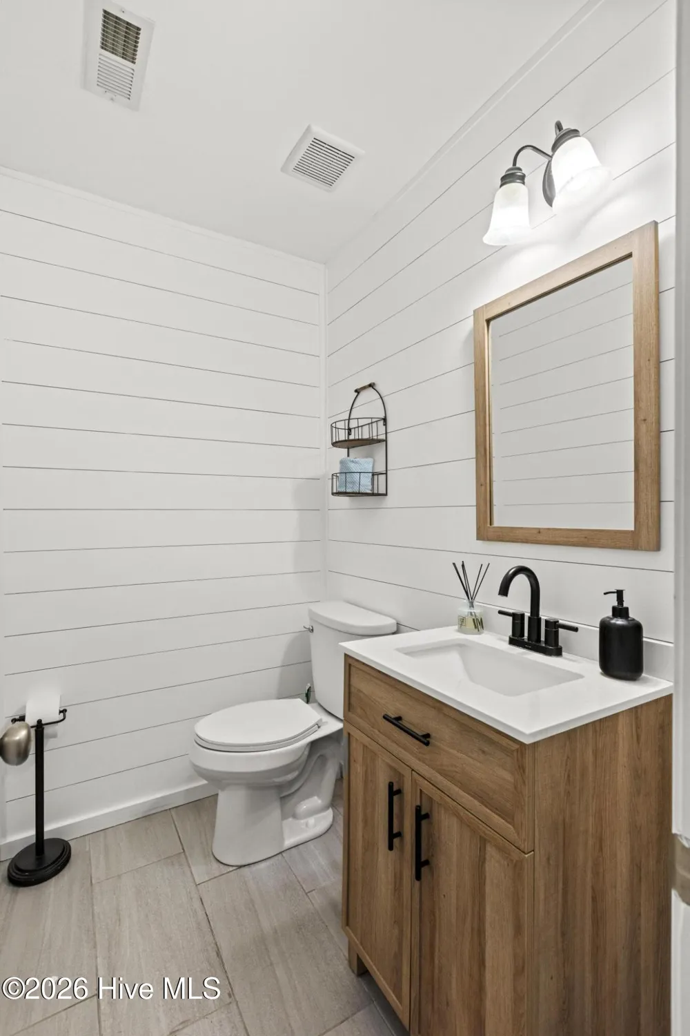 114 Norine Drive Holly Ridge, NC 28445