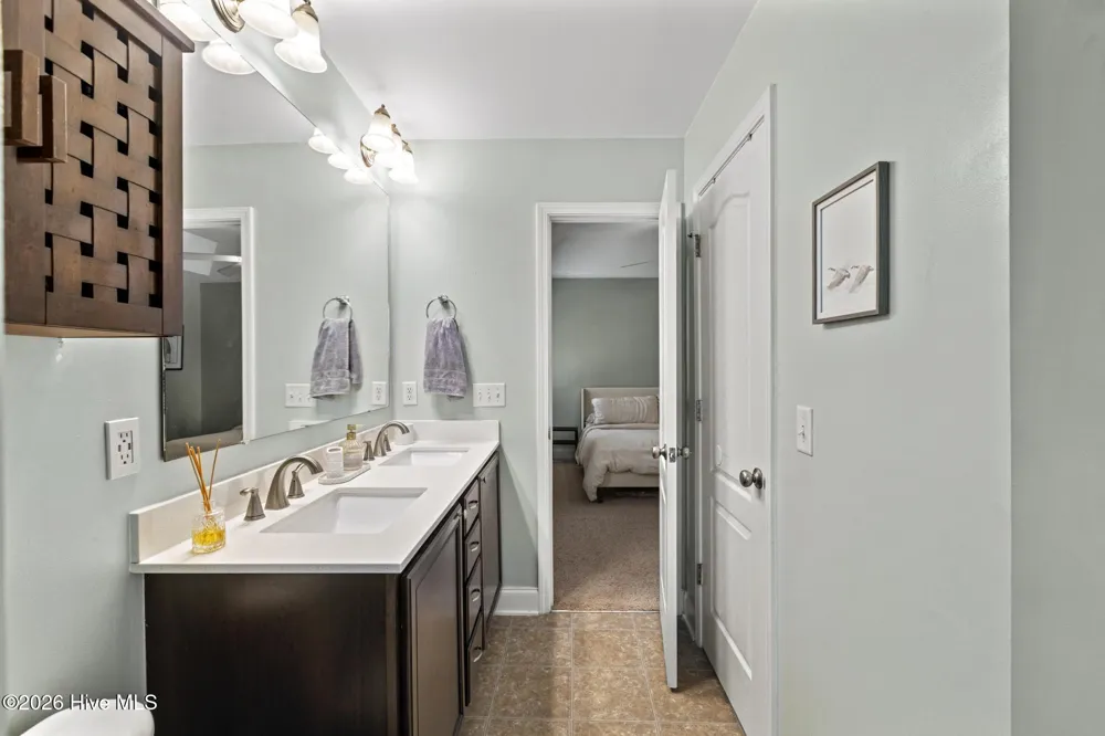 114 Norine Drive Holly Ridge, NC 28445