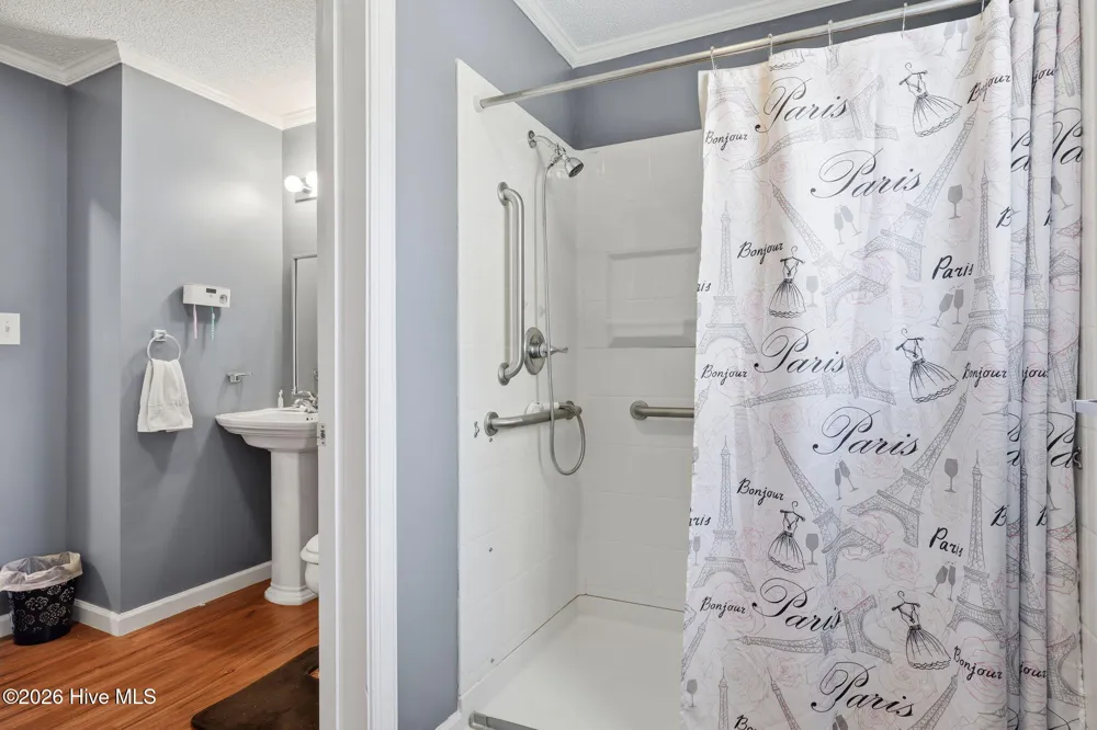 810 E Saint John Street Tarboro, NC 27886