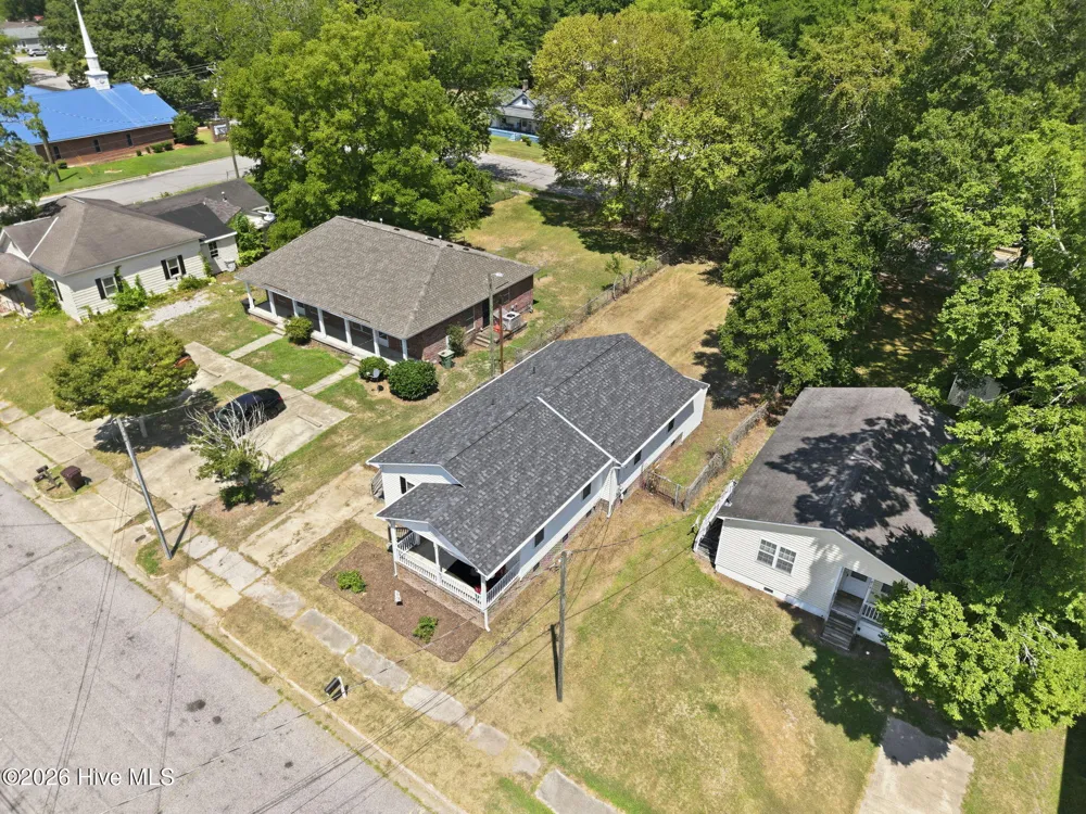 810 E Saint John Street Tarboro, NC 27886