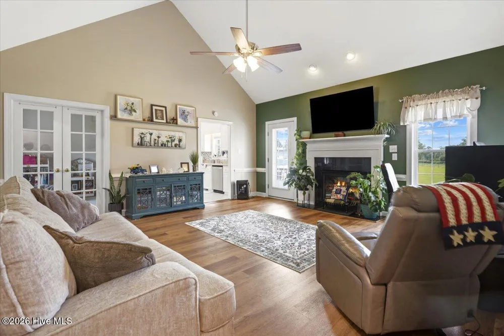 105 Pointe Drive La Grange, NC 28551