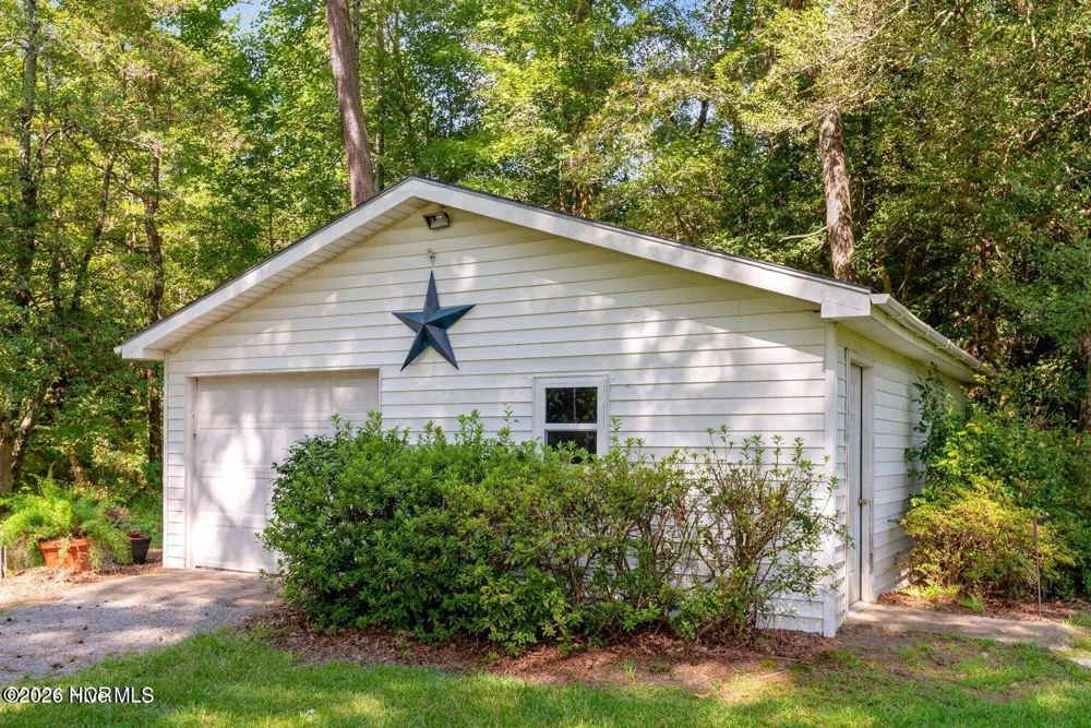 3286 Nc 122 S Pinetops, NC 27864