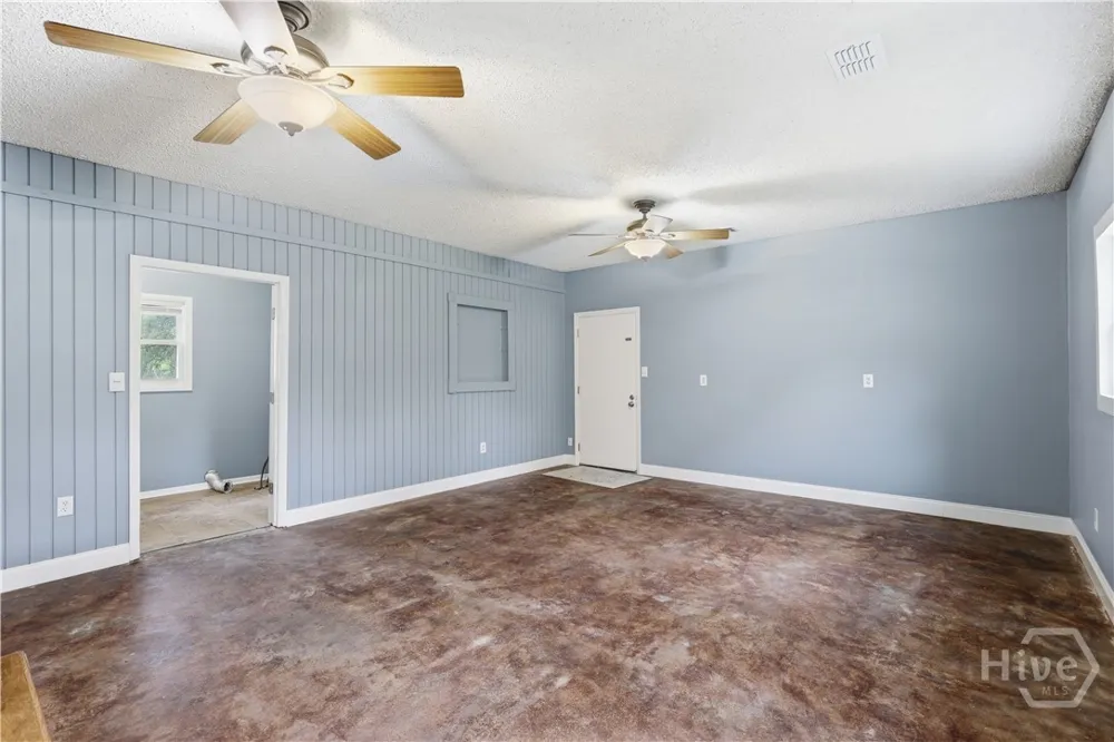 515 E 4th Street Rincon, GA 31326