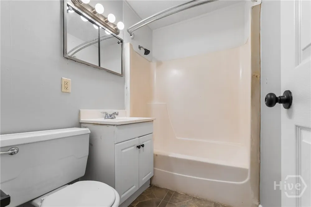 320 W Whatley Street Pooler, GA 31322