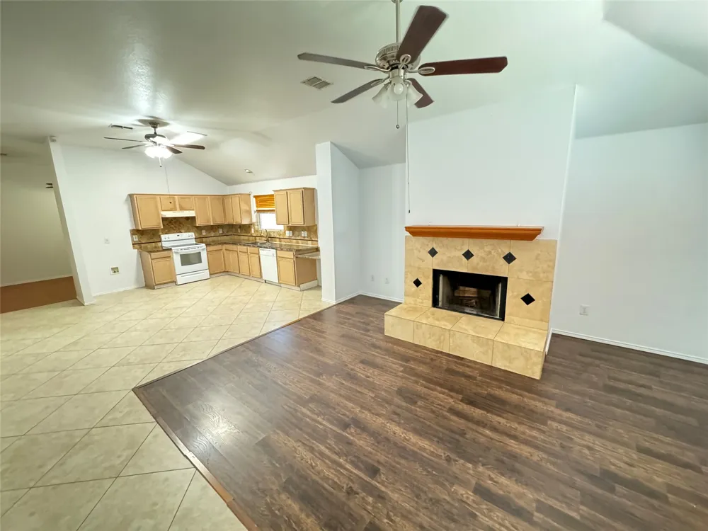 5424 Caribou Ridge Drive Watauga, TX 76137