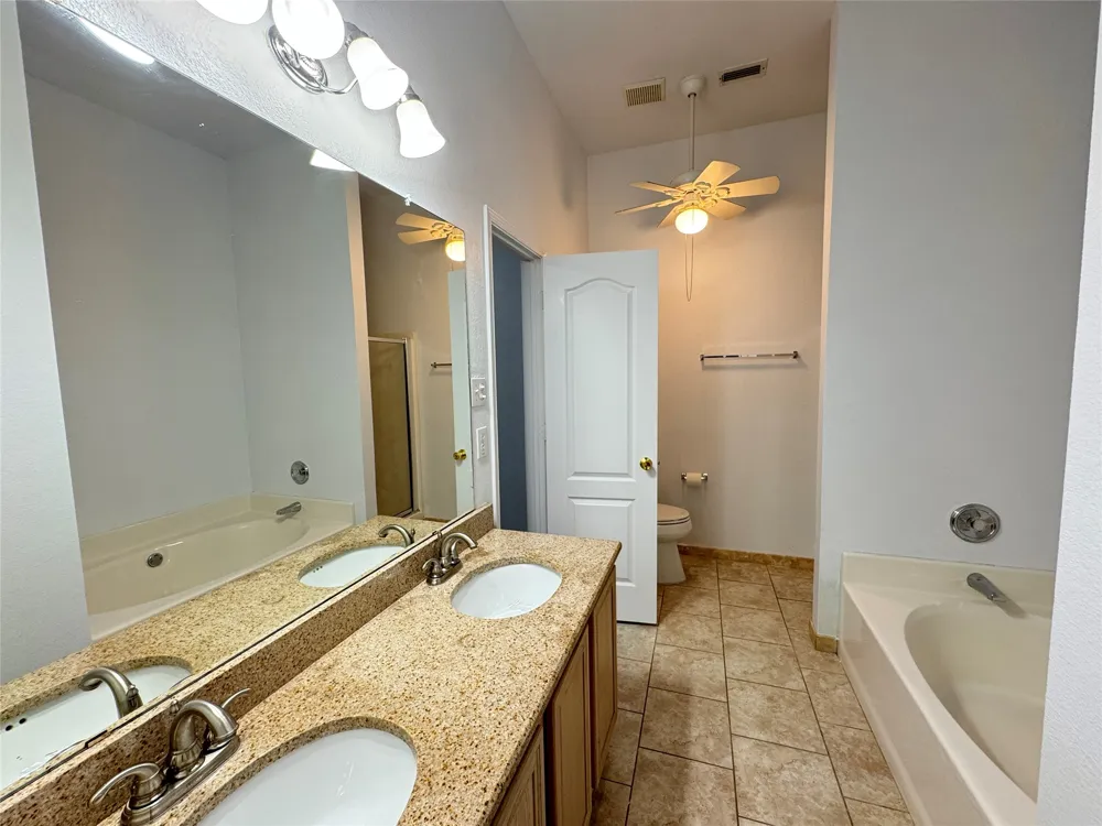 5424 Caribou Ridge Drive Watauga, TX 76137