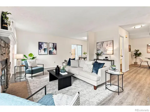 3839 Paseo del Prado