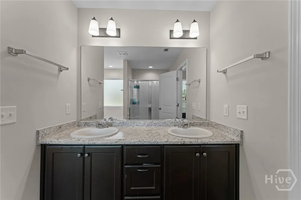553 Thorp Circle Flemington, GA 31313