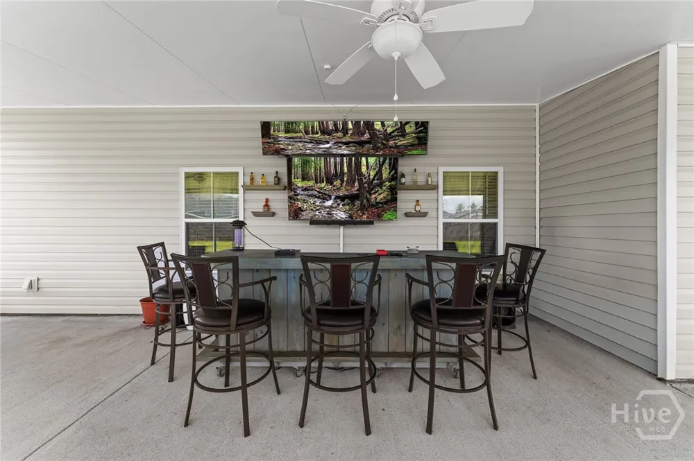 553 Thorp Circle Flemington, GA 31313