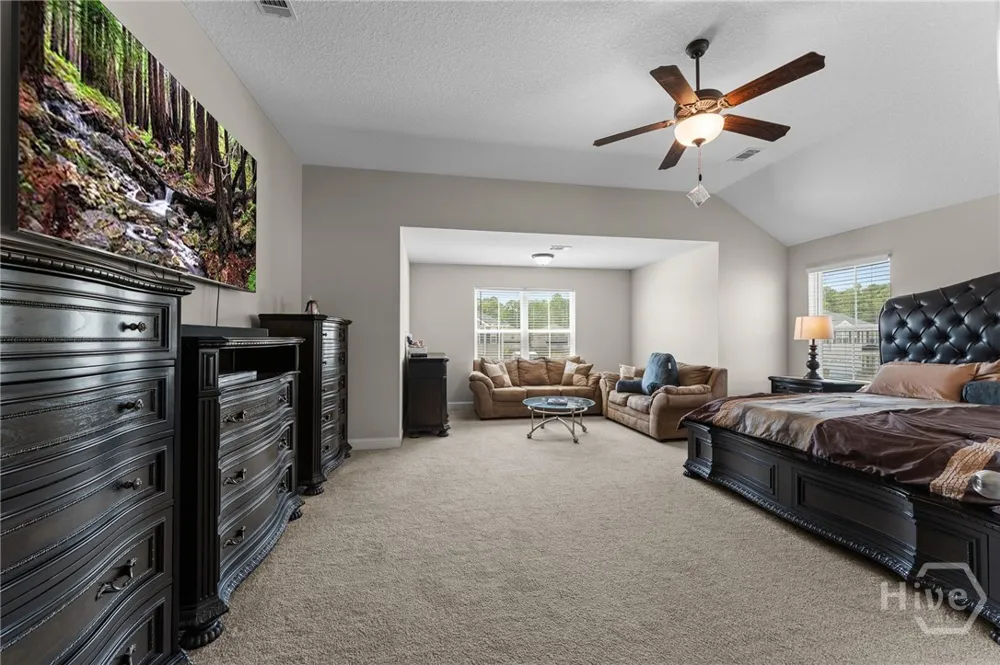 553 Thorp Circle Flemington, GA 31313