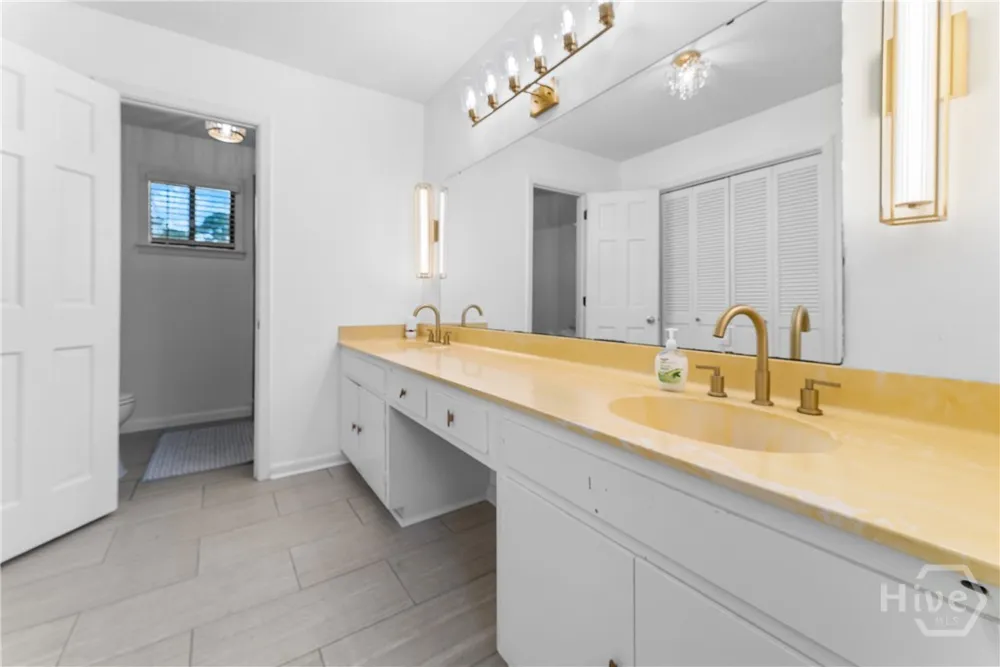 100 Morgan Drive Jesup, GA 31545