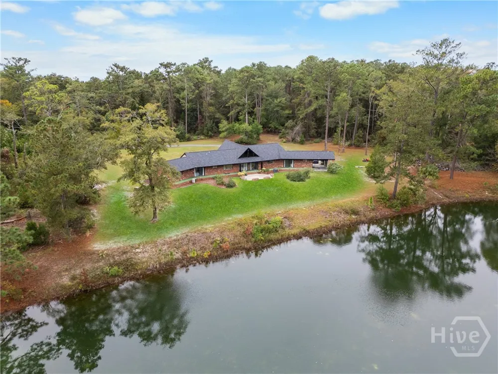 100 Morgan Drive Jesup, GA 31545