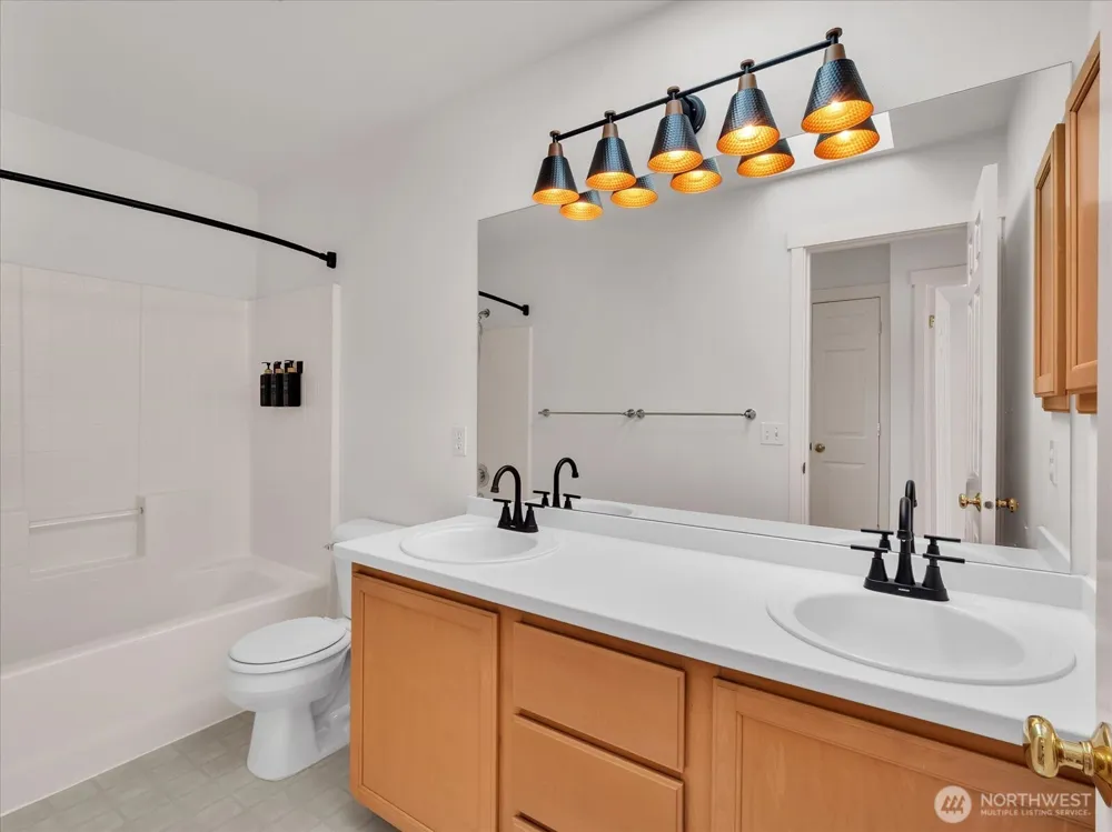 15414 135th Place NE #32A Woodinville, WA 98072
