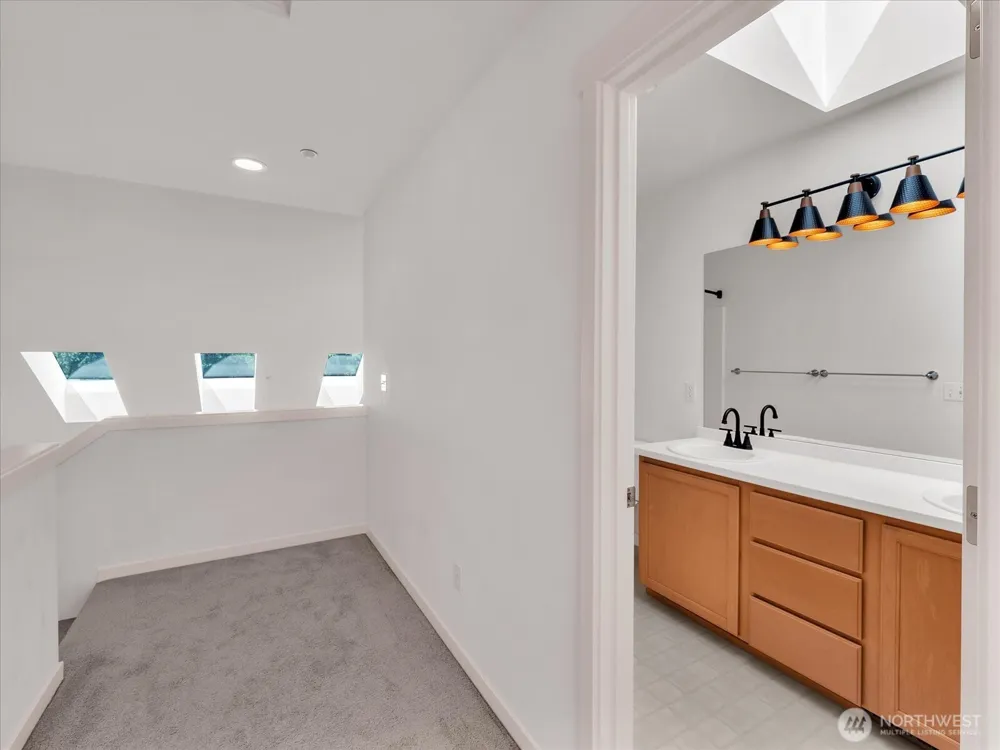 15414 135th Place NE #32A Woodinville, WA 98072